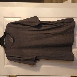 NWOT Men's gray size XL/XG 46-48 SHIRT